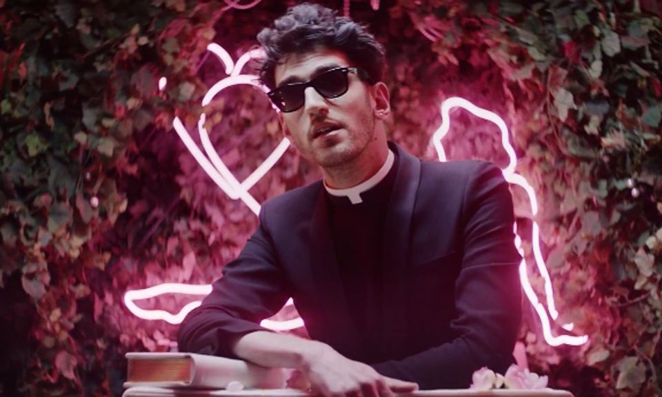 Music|Watch Chromeo’s ‘Jealous (I Aint With It)’ Music Video
