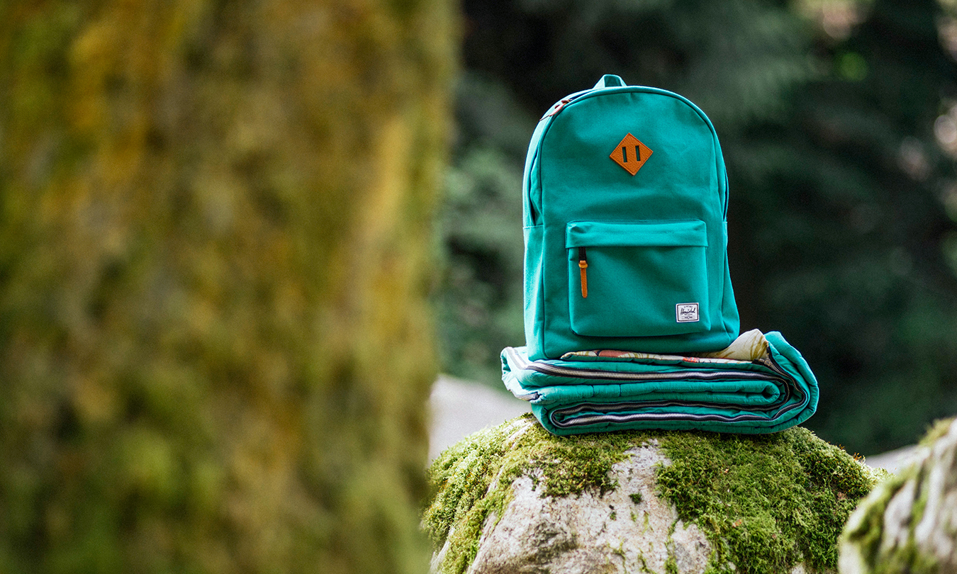 Fashion|Herschel Supply Co. x Booooooom Heritage “Drawing on the Past” Backpack