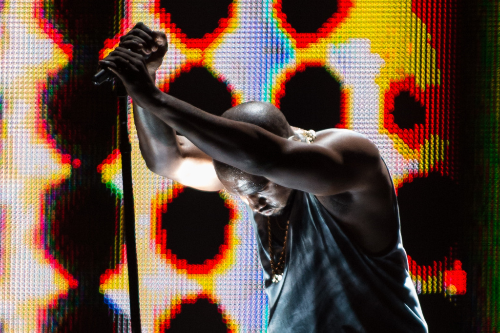 Music & Event| Watch Kanye West’s Full Performance at Philadelphia’s Made in America Festival