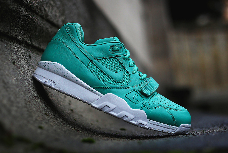 Fashion| Nike Air Trainer 2 PRM “Crystal Mint”