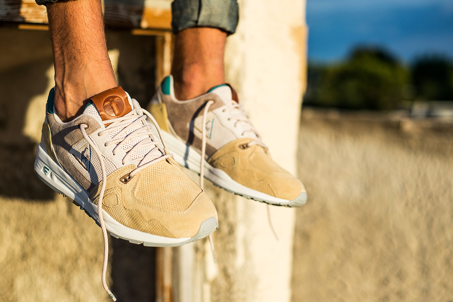 Footwear| @Sneakers1976 & @LeCoqSportif Collab For R1000 Historic Release