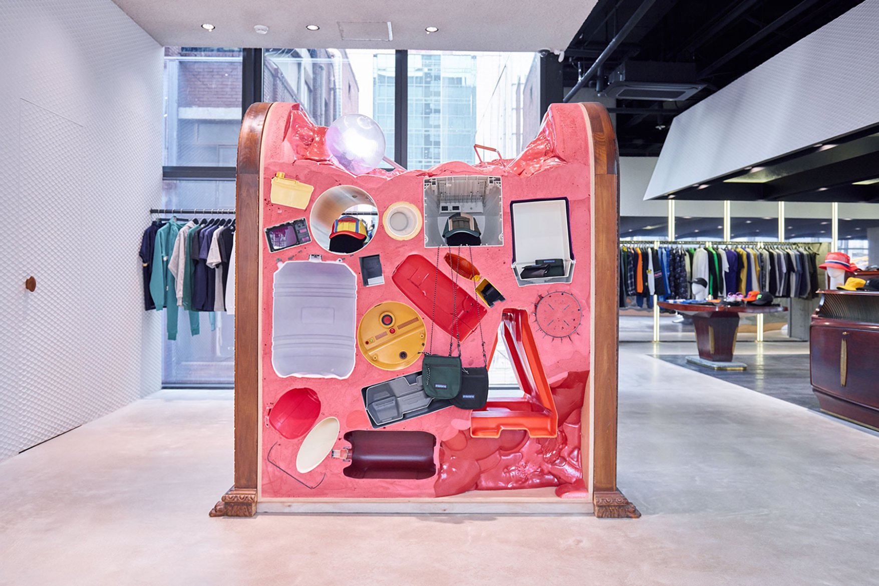 Fashion| Take A Walk-Thru WORKSOUT New Seoul Store