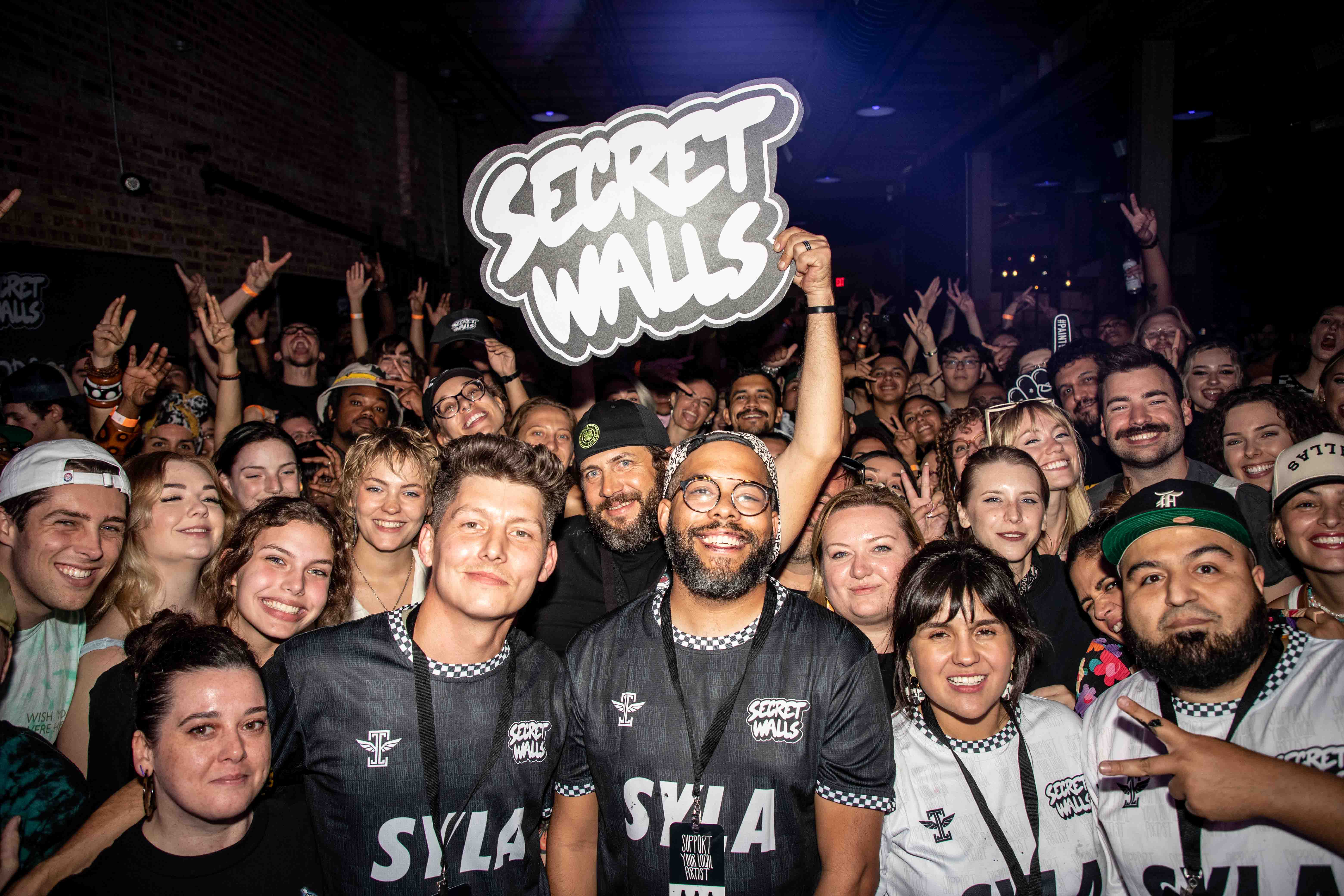 Art| Secret Walls Teams Up With POSCA For Live Paint Battle U.S Tour
