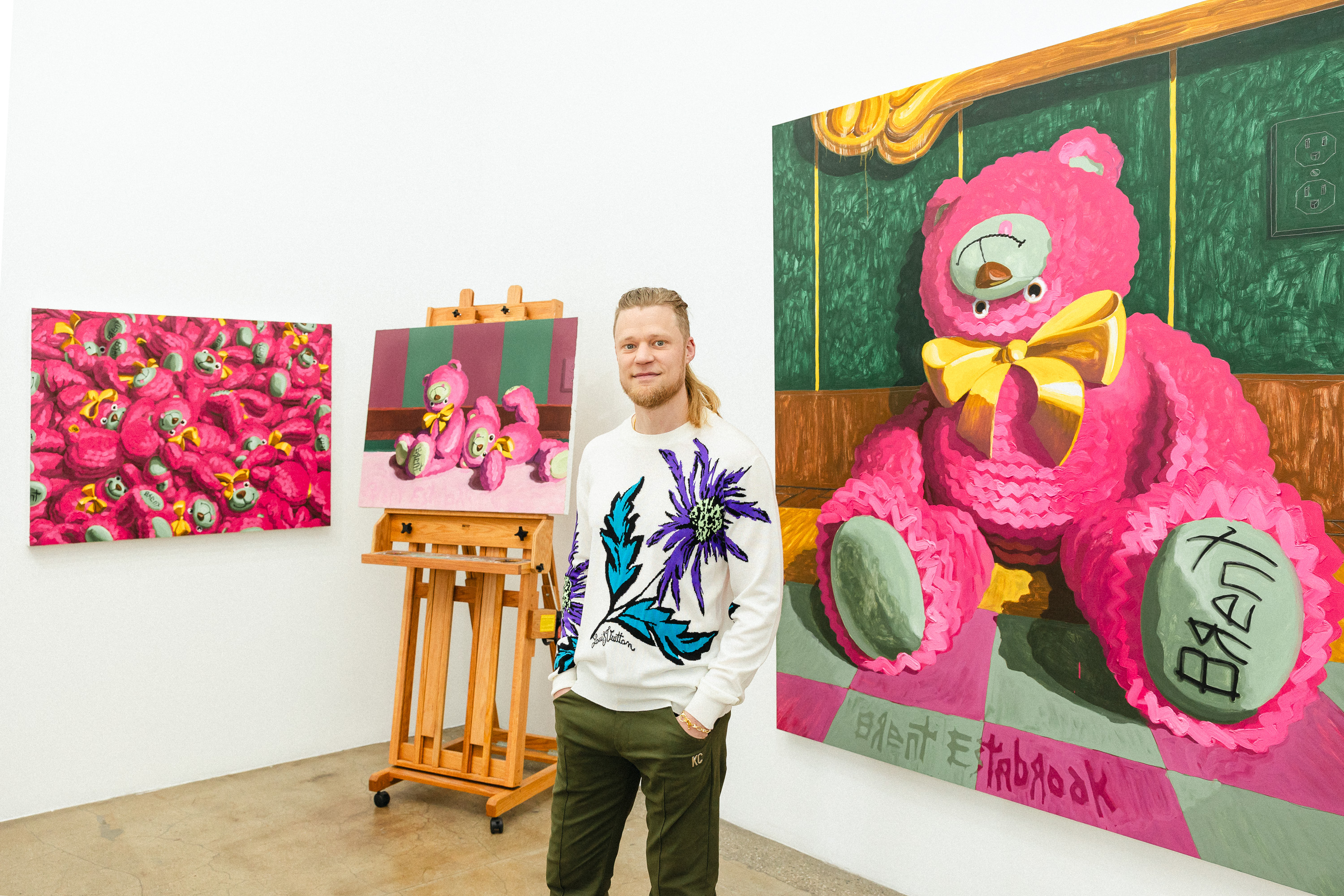 Art| Brent Estabrook Prepares “Smiles” Series for LA Pop-Up Event