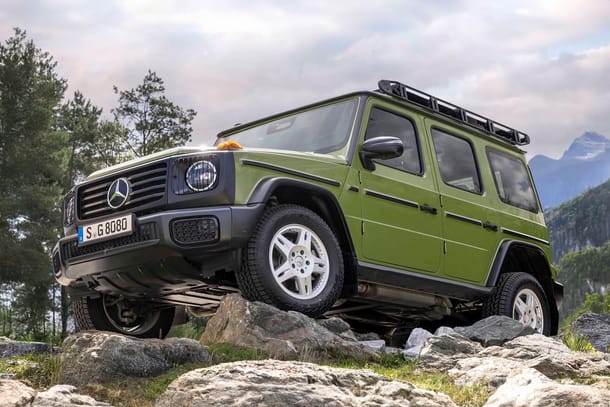 Cars| Mercedes-Benz Unveils A Retro G-Class Edition STRONGER THAN THE 1980s